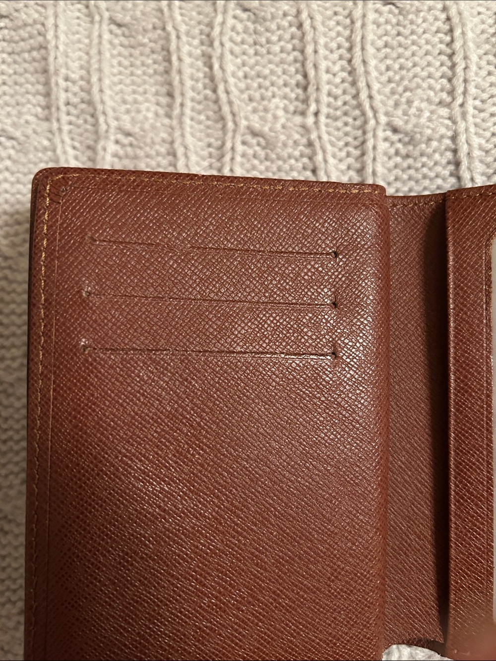 Louis Vuitton Compact Wallet - Picture 10 of 13